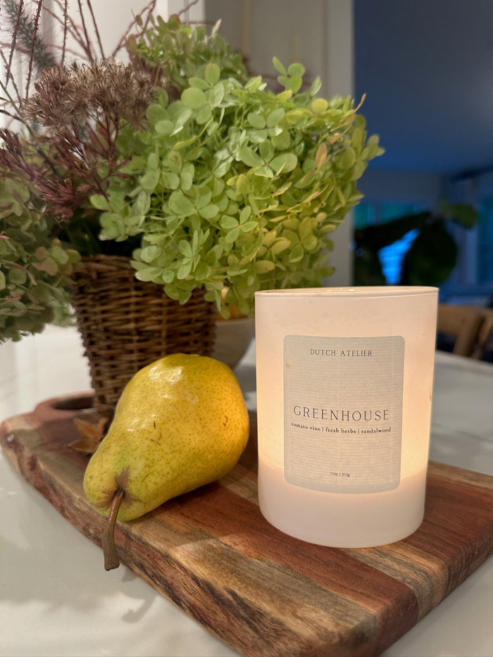 Greenhouse scented candle