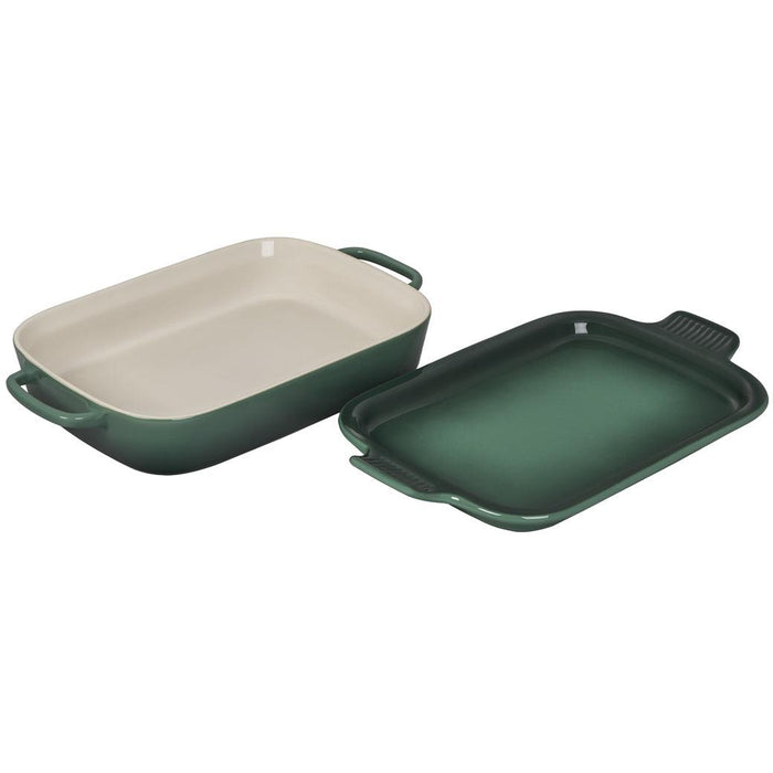 Artichaut Le Creuset 2.75 Qt Rectangular Dish with Platter Lid on the side displayed on a white background