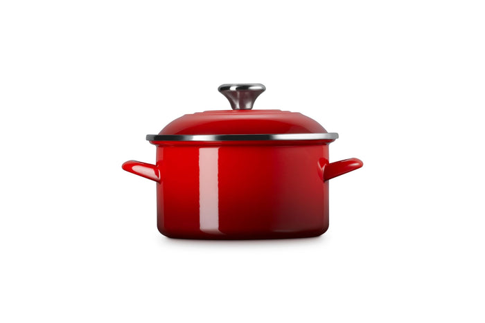 Cerise 3.8 qt enamel on steel traditional petite stockpot with lid and handles on a white background