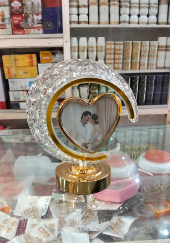 Personalized Heart LED Photo Frame with Light - golden Edition | Al Qamar Gift