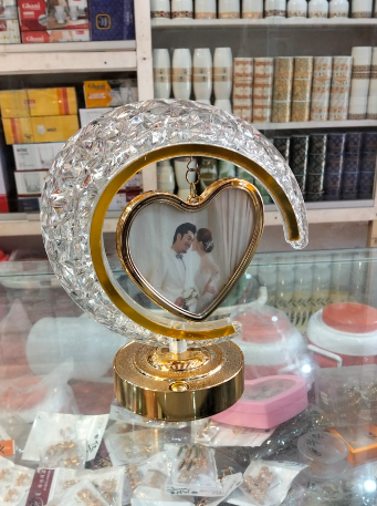 Personalized Heart LED Photo Frame with Light - golden Edition | Al Qamar Gift