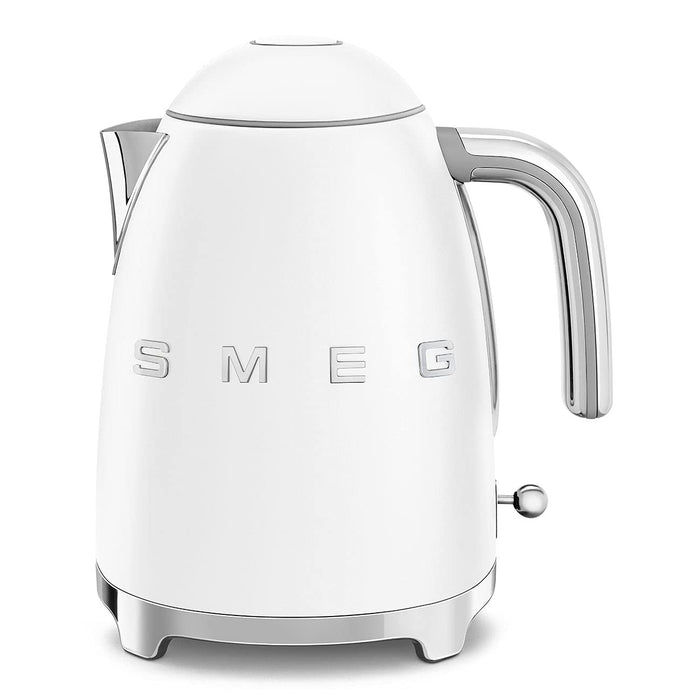 Front view of white Smeg 50s retro line electric kettle displayed on a white background