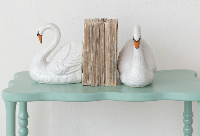 Swan shaped bookends